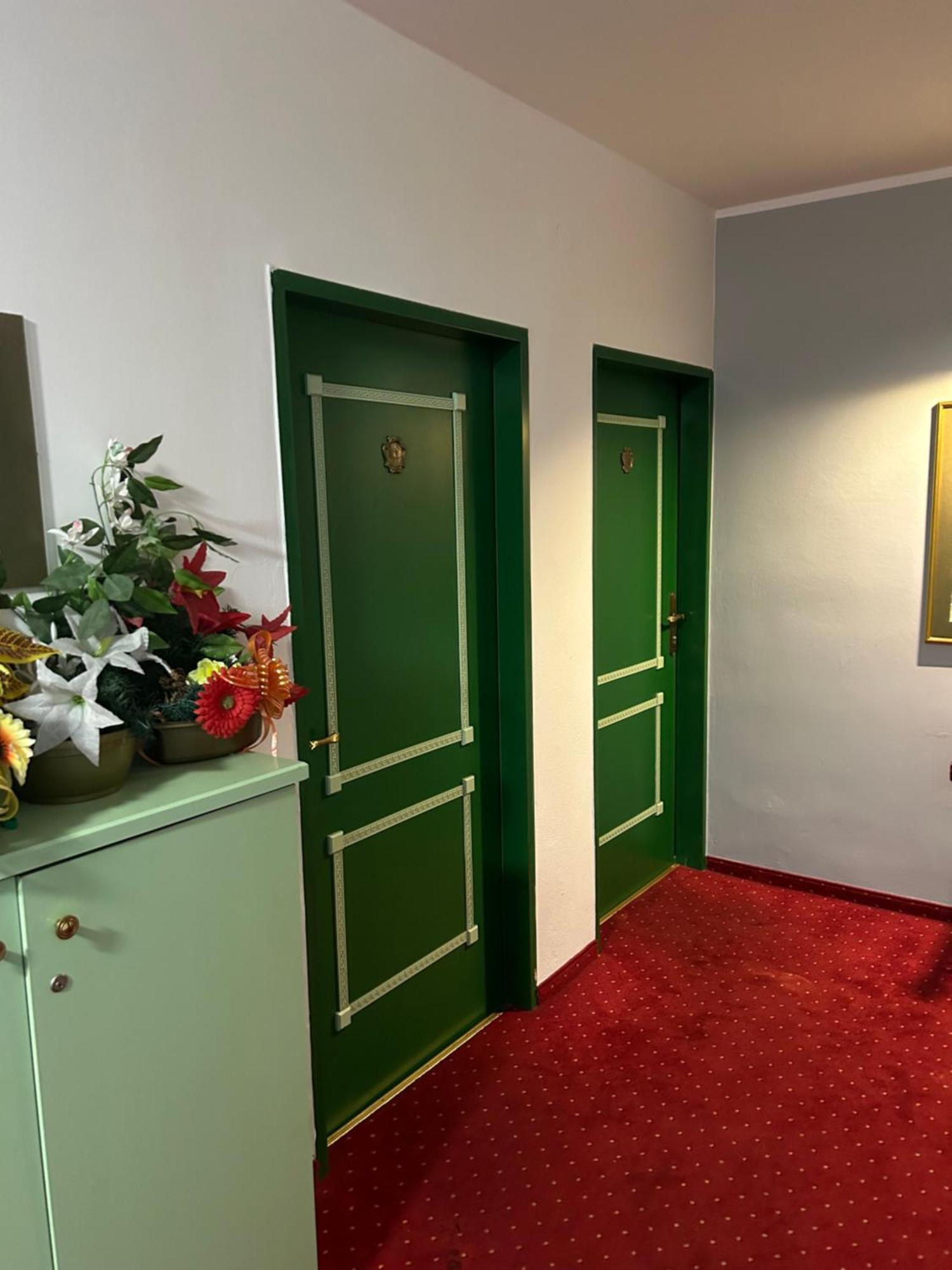 "Am Limes" Hotel Enns Exteriér fotografie